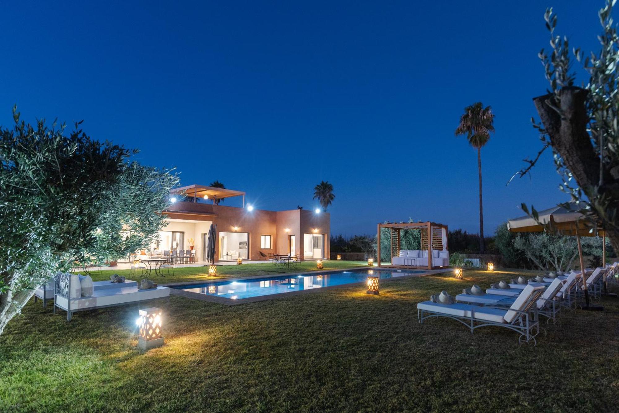 Les Roses By La Siredrah Hotell Ait Bou Zguia Exteriör bild
