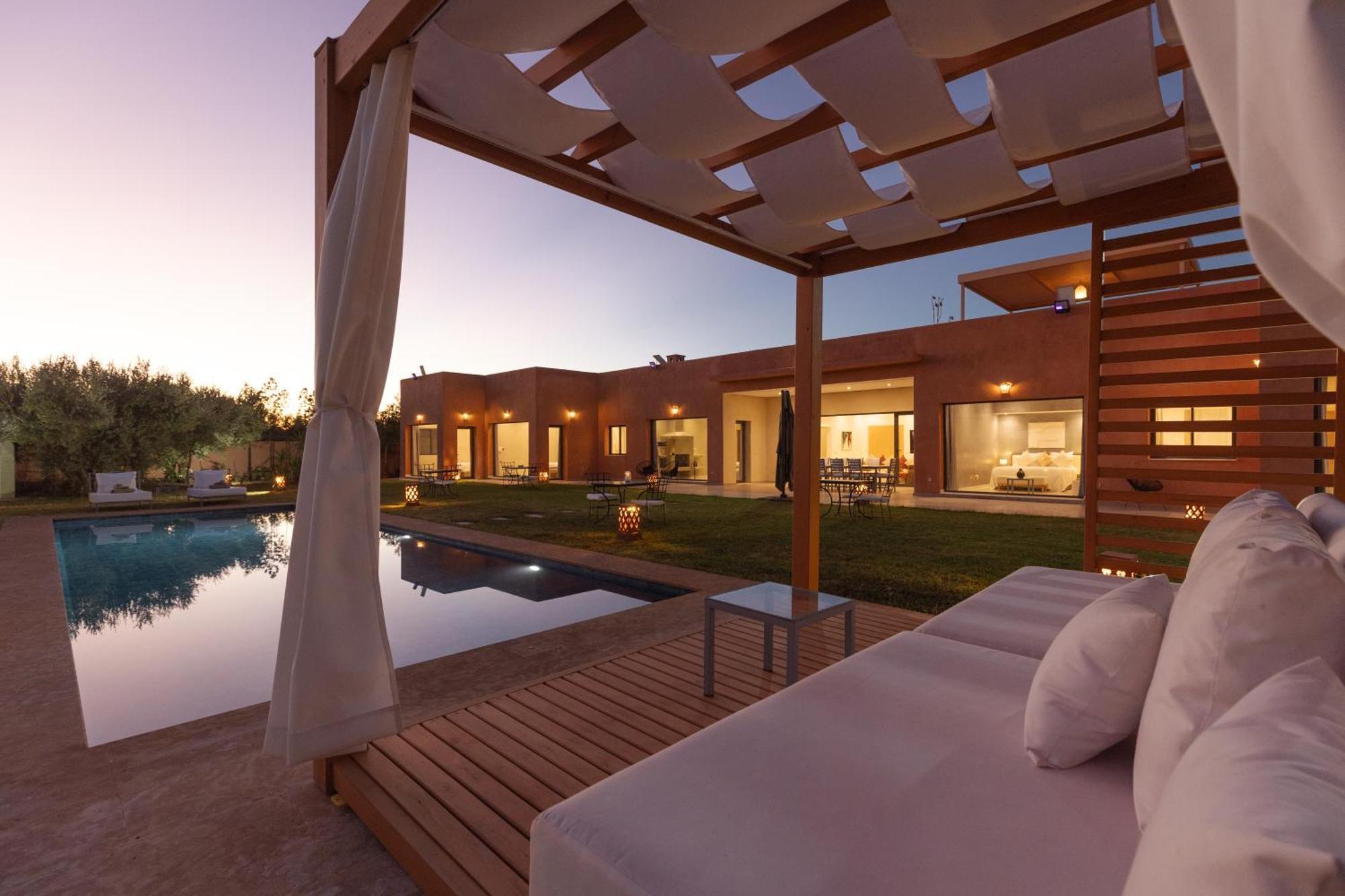 Les Roses By La Siredrah Hotell Ait Bou Zguia Exteriör bild