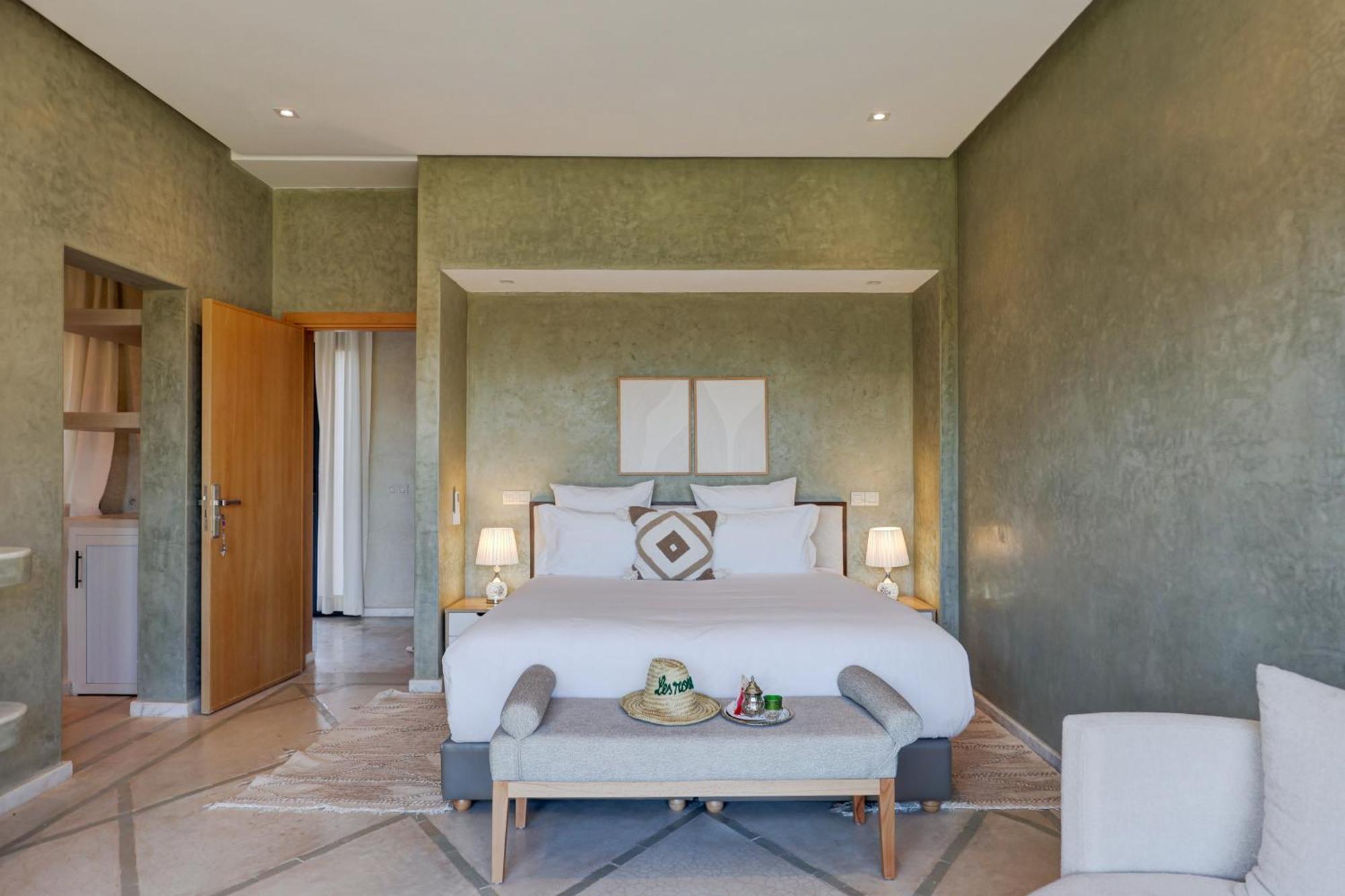 Les Roses By La Siredrah Hotell Ait Bou Zguia Exteriör bild